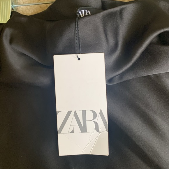 Zara skirt with tags - Picture 7 of 7